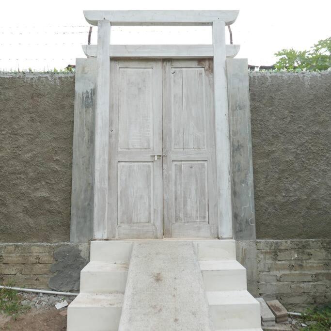 Silir Villa "Your Cozy Home" Mataram Exterior foto